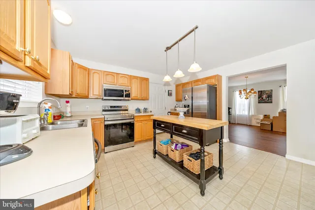 $399,750 | 7523 Seneca Ridge Drive, York, PA 17403