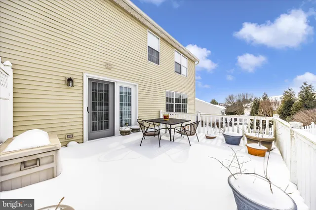 $399,750 | 7523 Seneca Ridge Drive, York, PA 17403