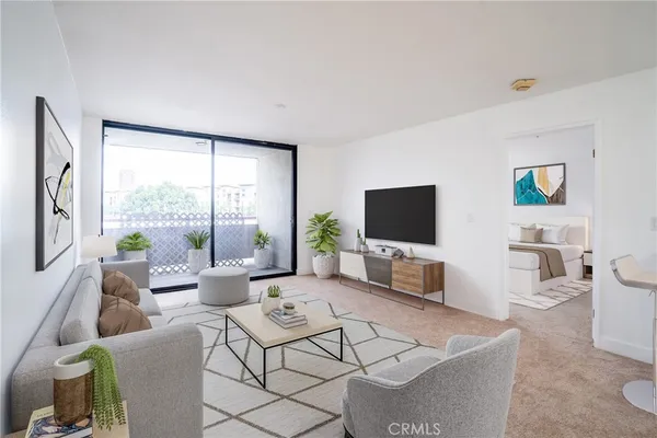 $2,790 | 222 South Central Avenue, Los Angeles, CA 90012