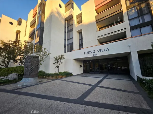 $2,790 | 222 South Central Avenue, Los Angeles, CA 90012