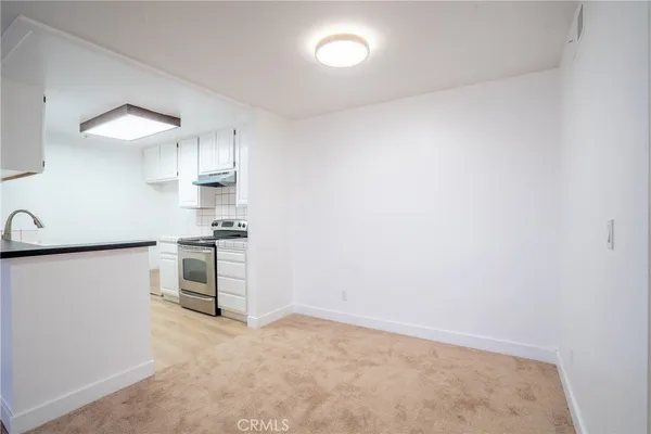 $2,790 | 222 South Central Avenue, Los Angeles, CA 90012