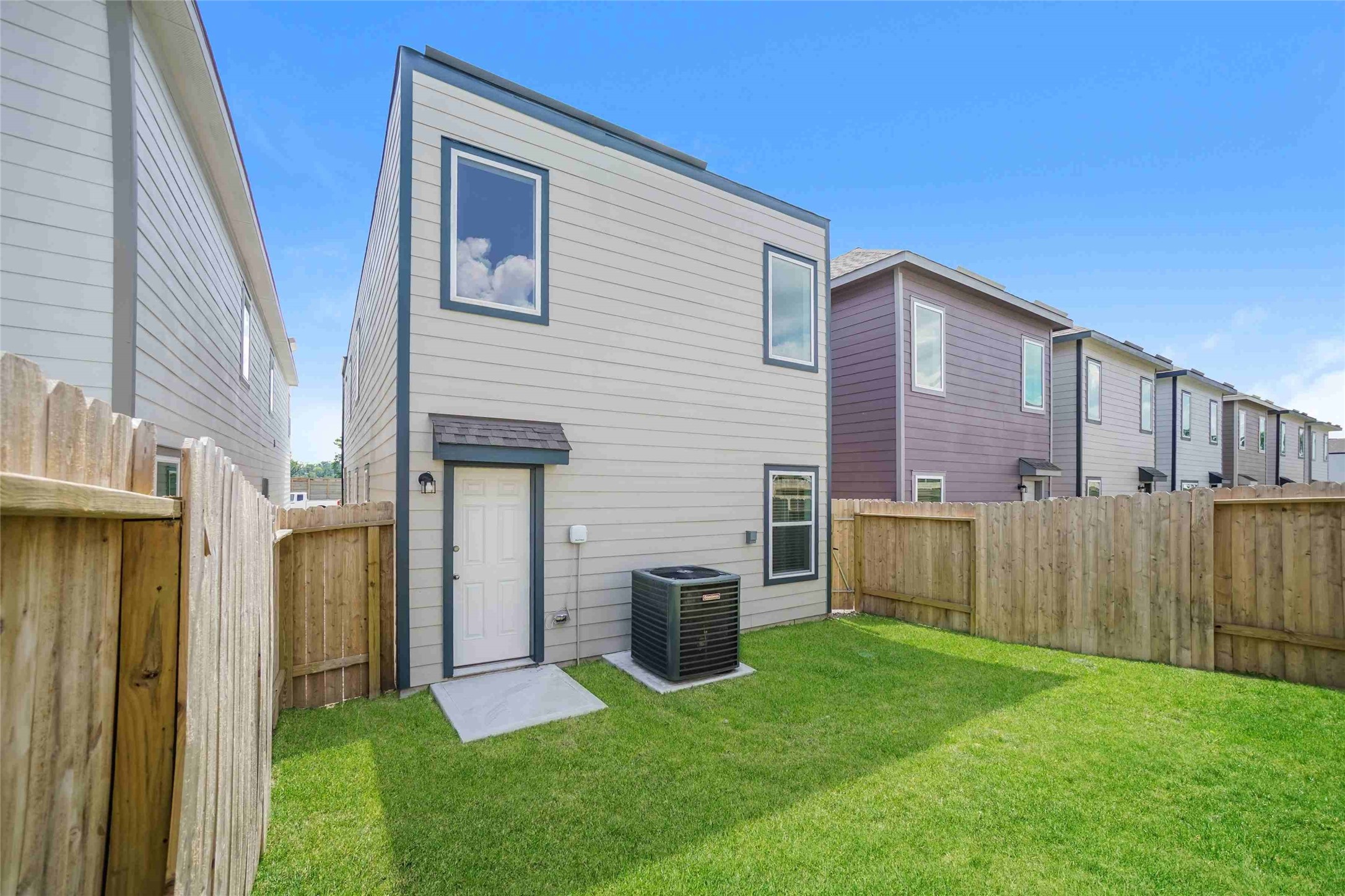 15234 Estrella Road West Houston, TX 77073 - Photo 3 of 16