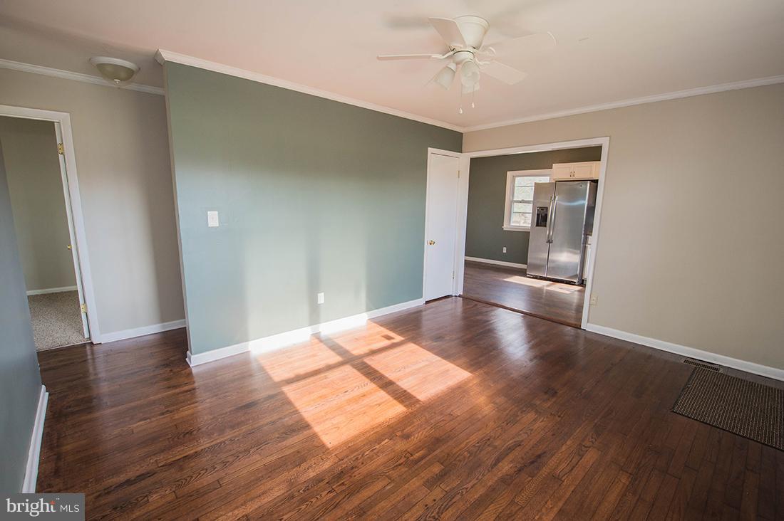 27556 Log Cabin Road Salisbury, MD 21801 - Photo 3 of 31 Gallery Image 3