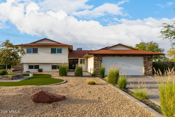 $780,000 | 5302 West Greenway Road, Glendale, AZ 85306