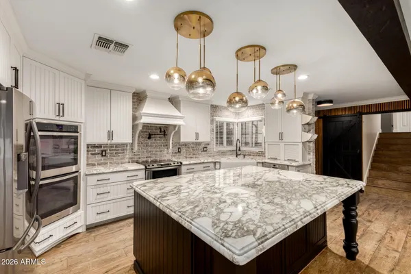 $780,000 | 5302 West Greenway Road, Glendale, AZ 85306