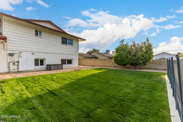 $780,000 | 5302 West Greenway Road, Glendale, AZ 85306