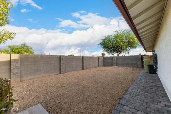 $780,000 | 5302 West Greenway Road, Glendale, AZ 85306