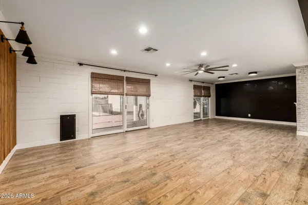 $780,000 | 5302 West Greenway Road, Glendale, AZ 85306