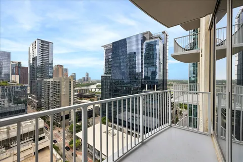 $749,000 | 360 Nueces Street, Unit 2005, Austin, TX 78701