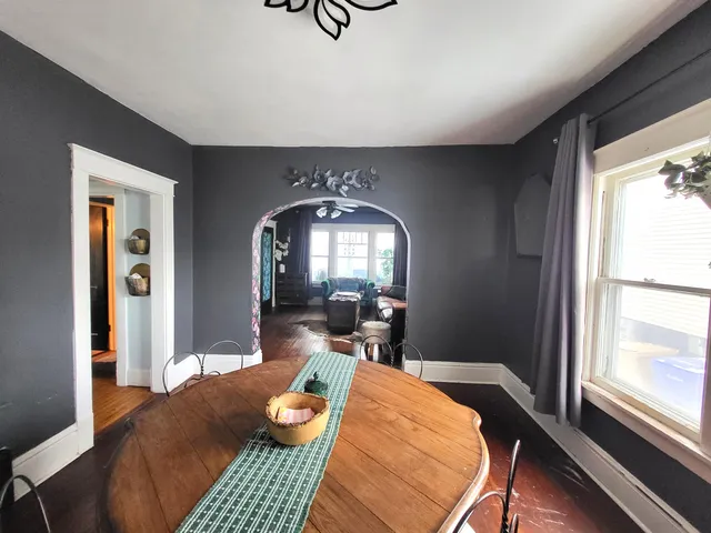 $219,999 | 1008 71st Street, Kenosha, WI 53143