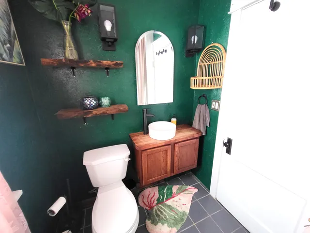 $219,999 | 1008 71st Street, Kenosha, WI 53143