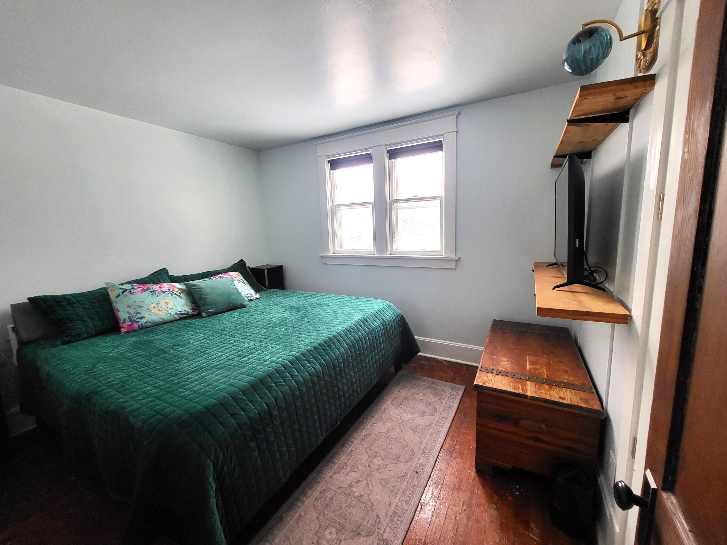 1008 71st Street Kenosha, WI 53143 - Photo 18 of 24 Master bedroom