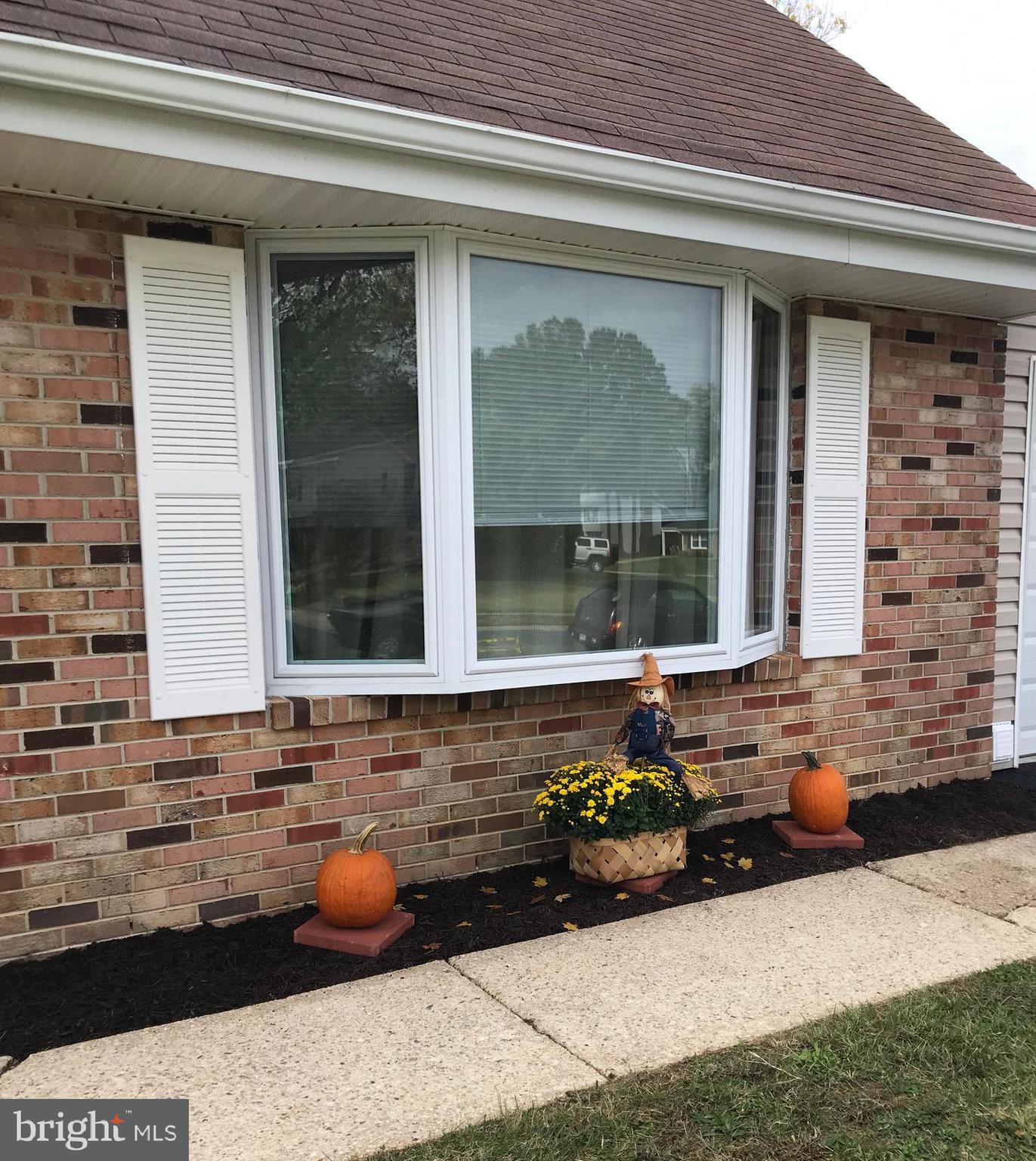 213 Compton Road Waldorf, MD 20602 - Photo 2 of 31 Wecome!