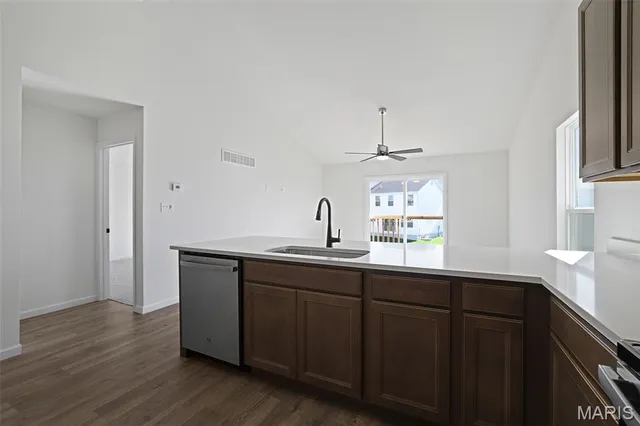 $325,635 | 90 Town Ctr Court, Foristell, MO 63348