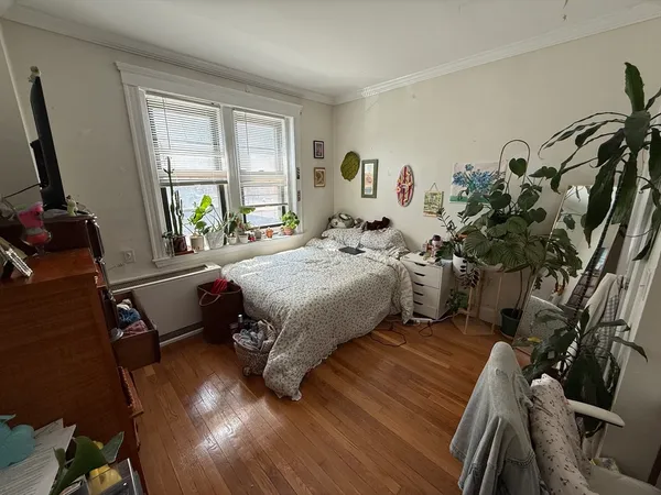 $3,300 | 2003 Commonwealth Avenue, Unit 8, Boston, MA 02135