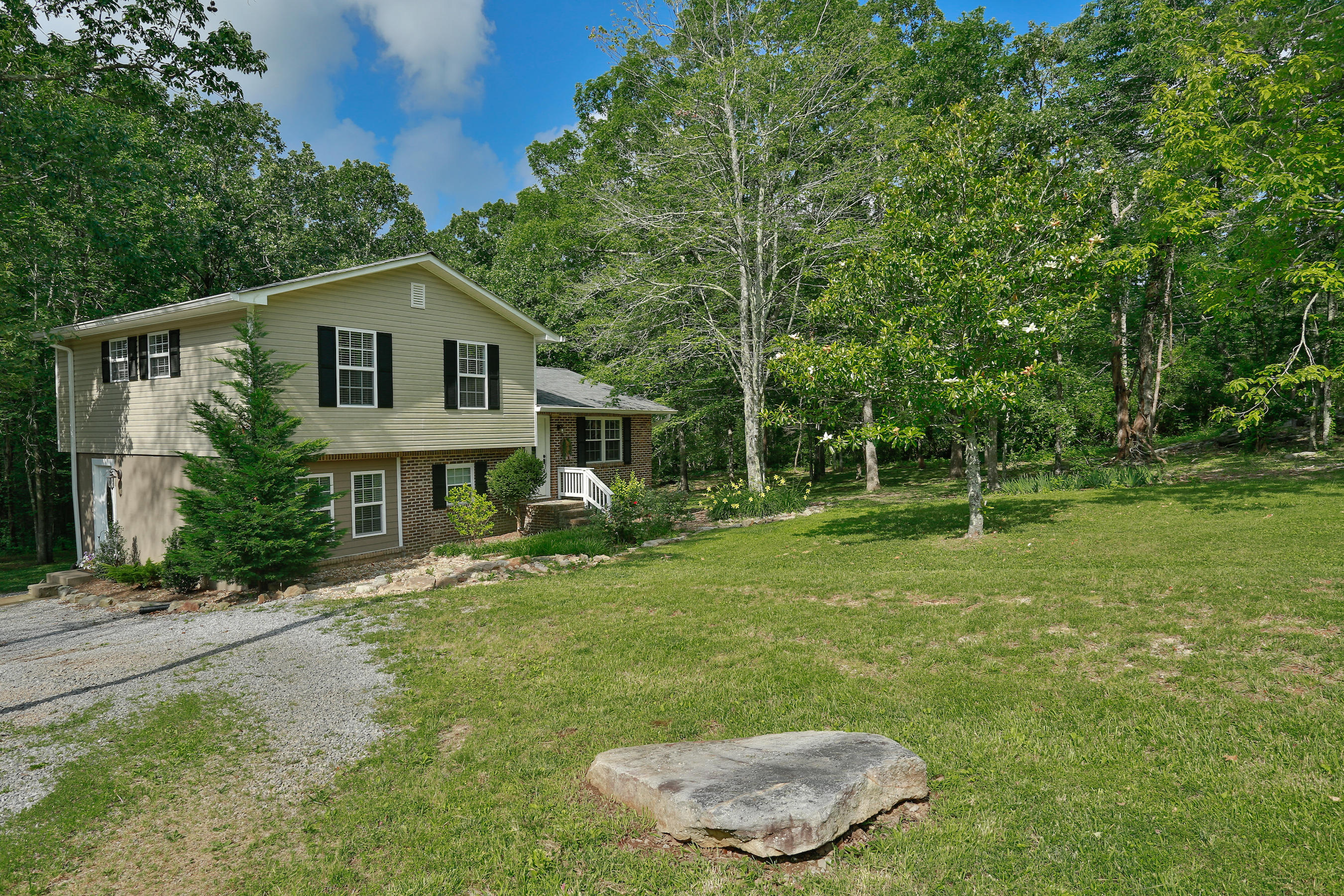 7206 Sawyer Road Signal Mountain, TN 37377 - Photo 1 of 29 TB-1