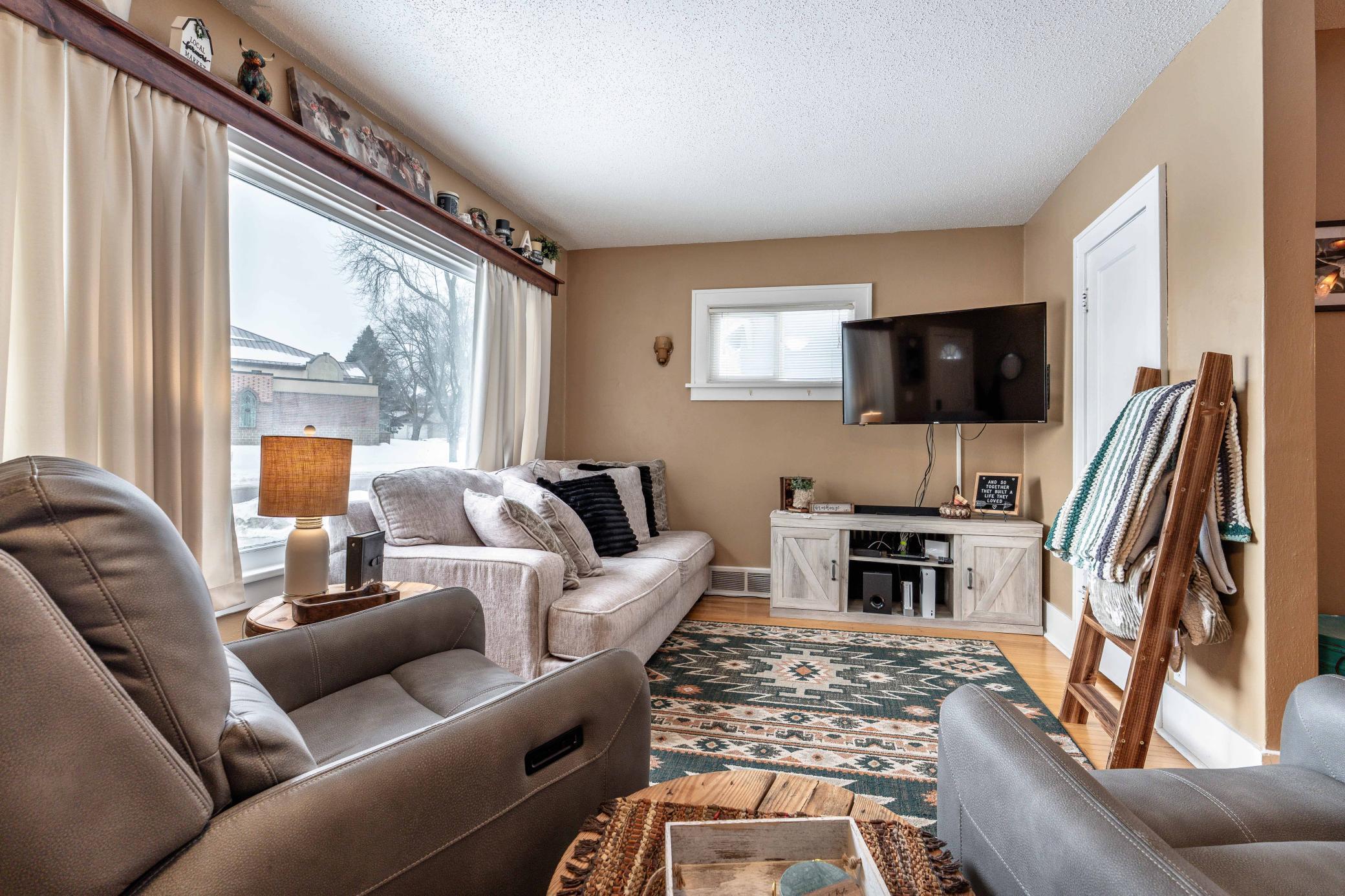 412 West Summit Avenue Fergus Falls, MN 56537 - Photo 20 of 80