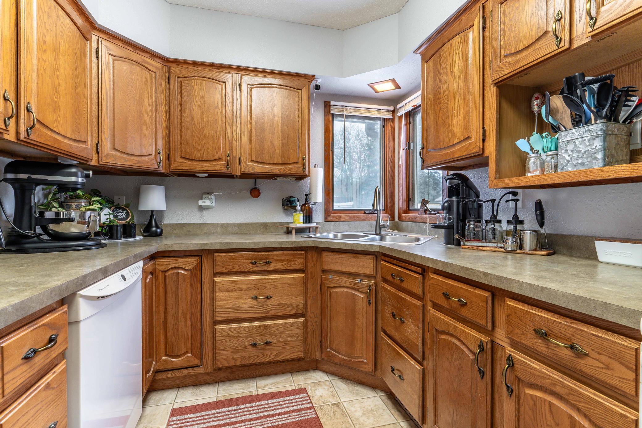 412 West Summit Avenue Fergus Falls, MN 56537 - Photo 28 of 80