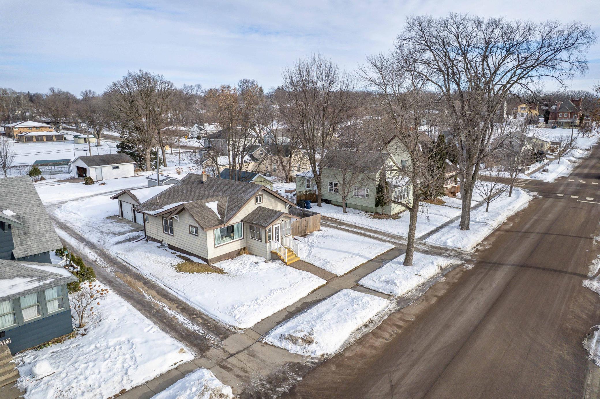 412 West Summit Avenue Fergus Falls, MN 56537 - Photo 7 of 80