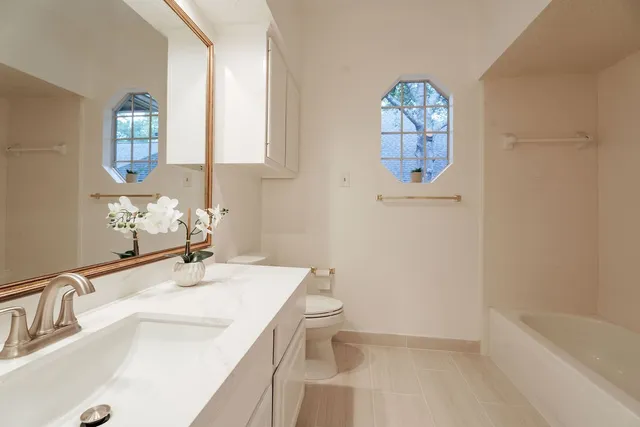 $3,000 | 127 South Copperknoll Circle, The Woodlands, TX 77381