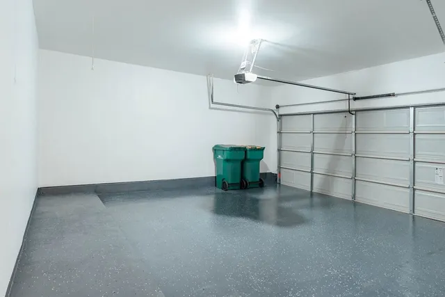 $3,000 | 127 South Copperknoll Circle, The Woodlands, TX 77381