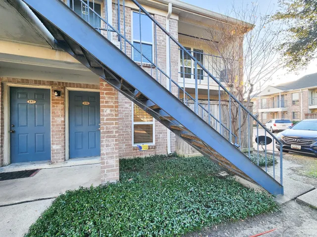 $875 | 3900 Woodchase Drive, Unit 159, Houston, TX 77042