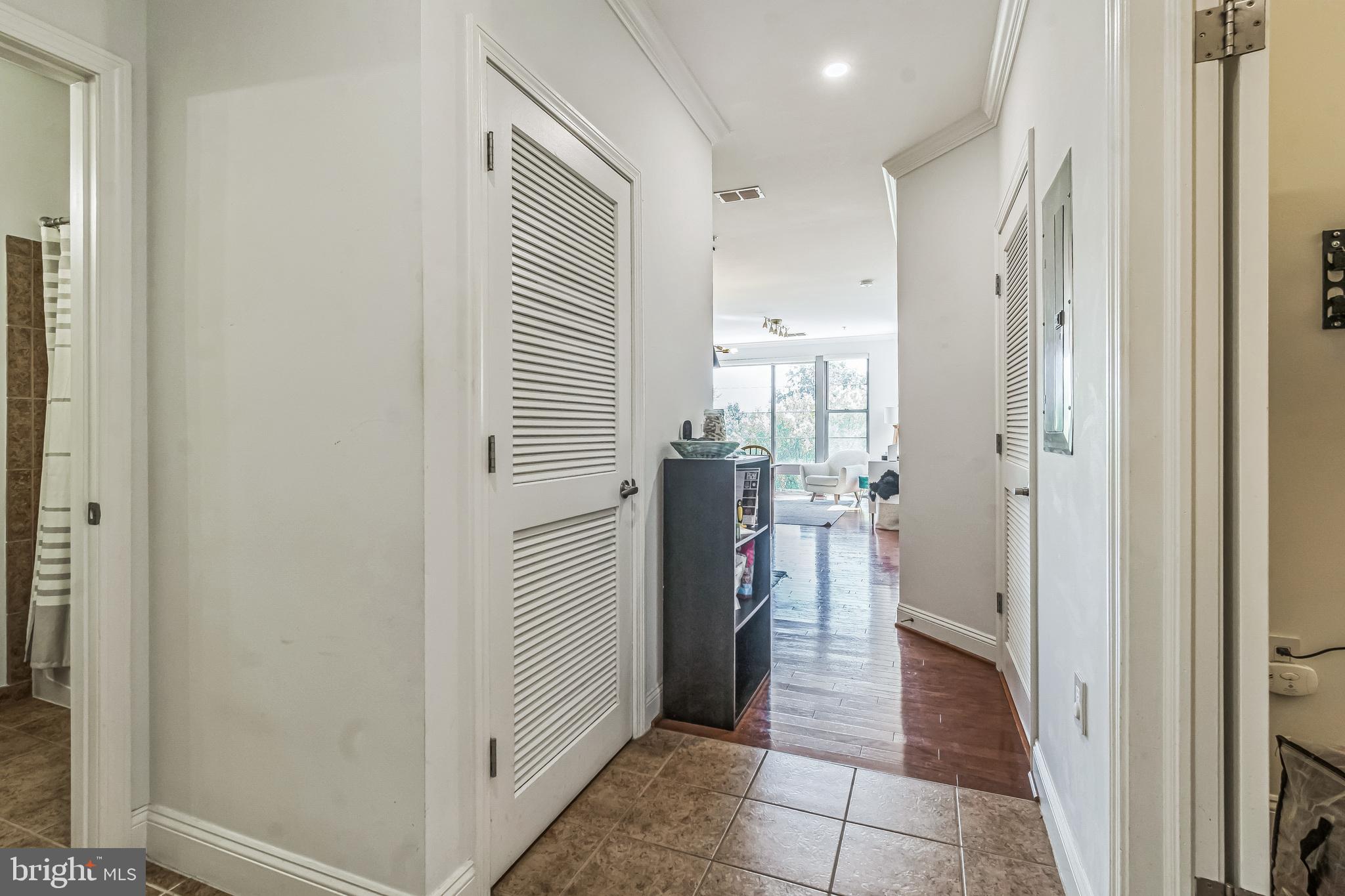 1391 Pennsylvania Ave. Southeast, Unit 325 Washington, DC 20003 - Photo 5 of 23