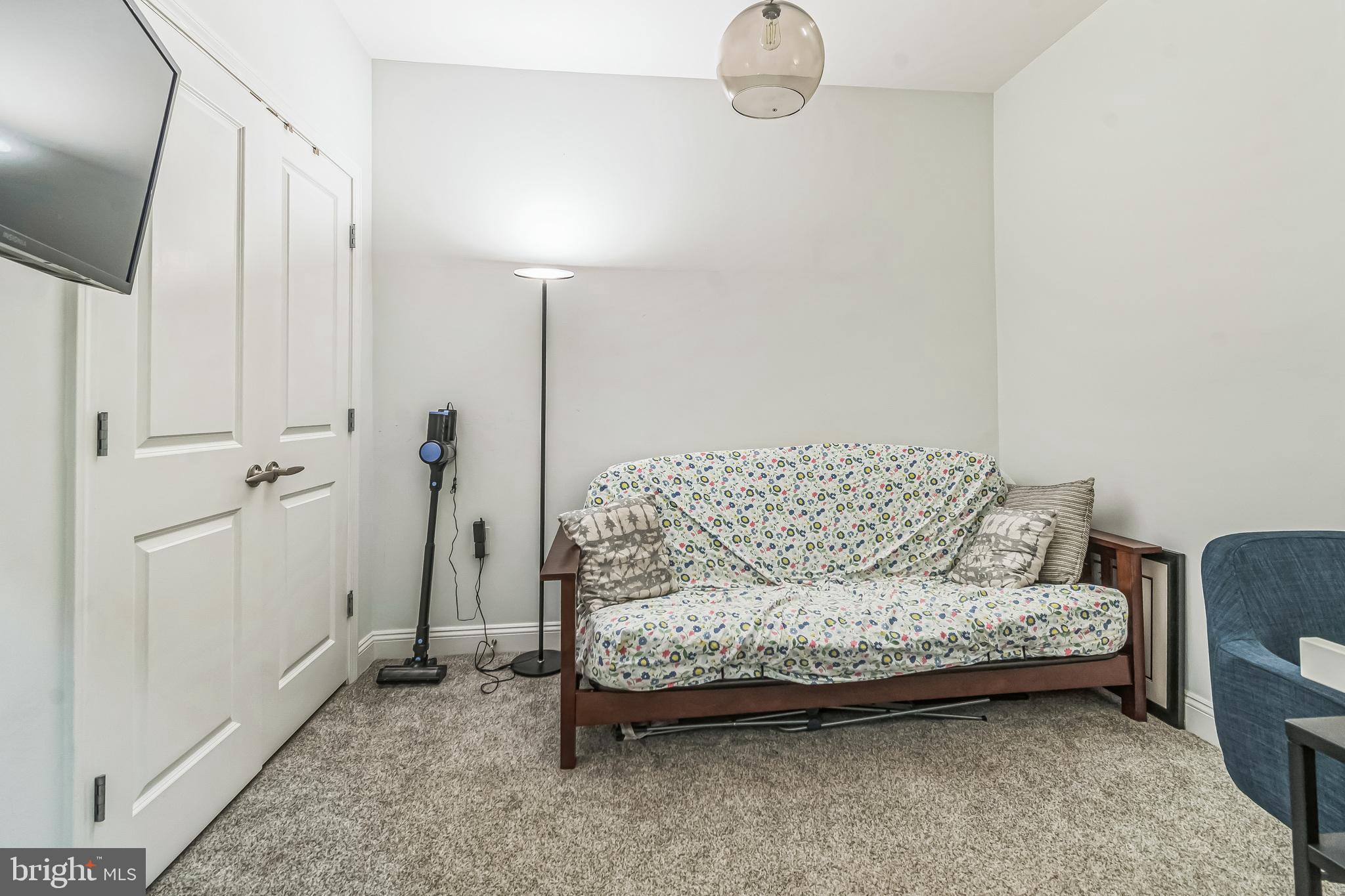 1391 Pennsylvania Ave. Southeast, Unit 325 Washington, DC 20003 - Photo 9 of 23