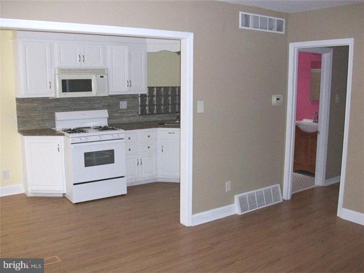 867 West Browning Road Bellmawr, NJ 08031 - Photo 3 of 7 Gallery Image 3