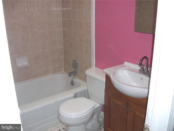 867 West Browning Road Bellmawr, NJ 08031 - Photo 6 of 7 Gallery Image 6