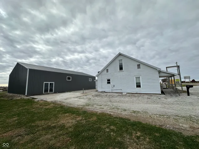 $799,900 | 6889 East Us Highway, Rockville, IN 47872