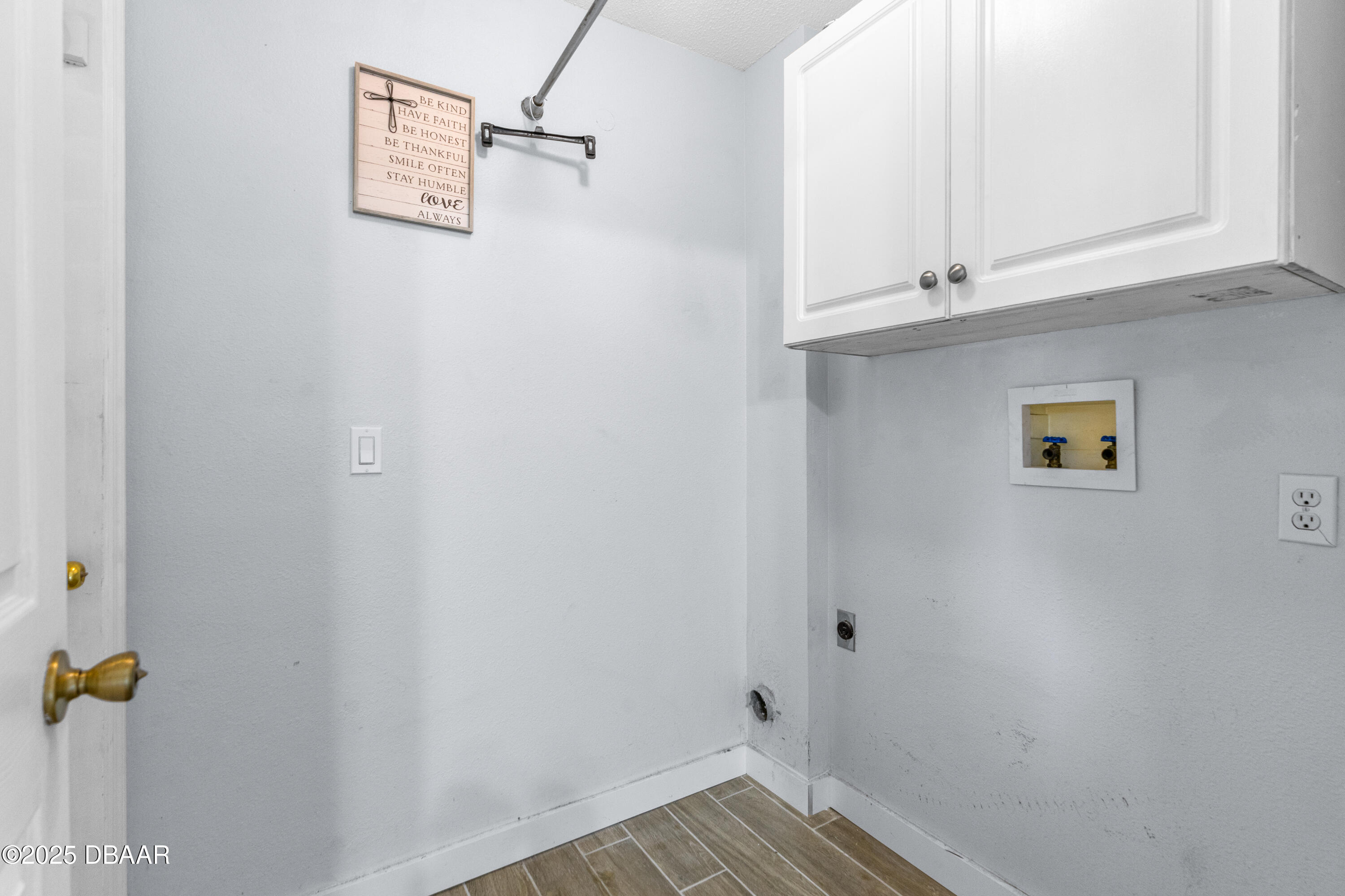 2418 Unity Tree Drive Edgewater, FL 32141 - Photo 6 of 35 2418 Unity Tree-30
