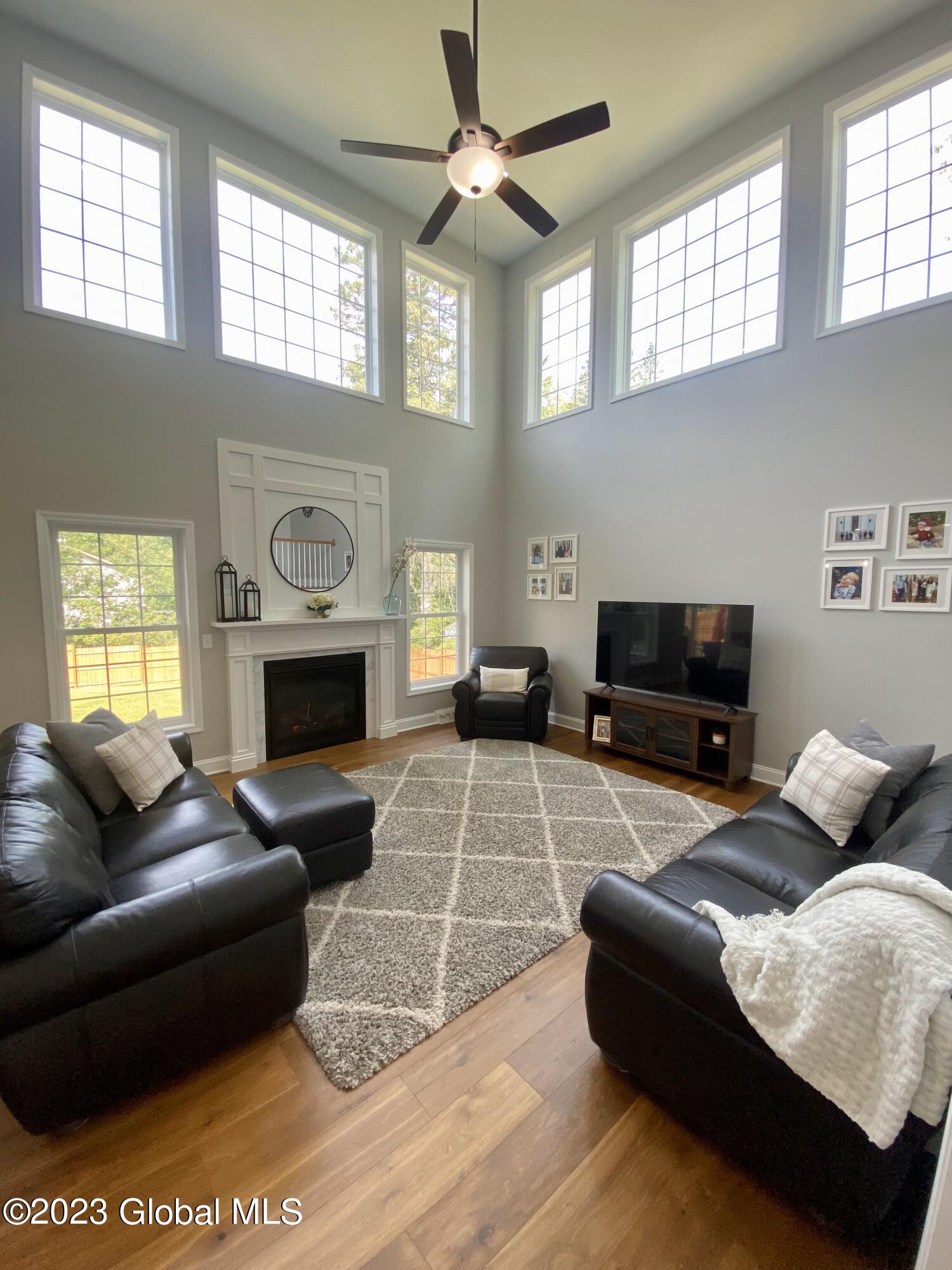 943 Pearse Road Niskayuna, NY 12309 - Photo 12 of 48 12