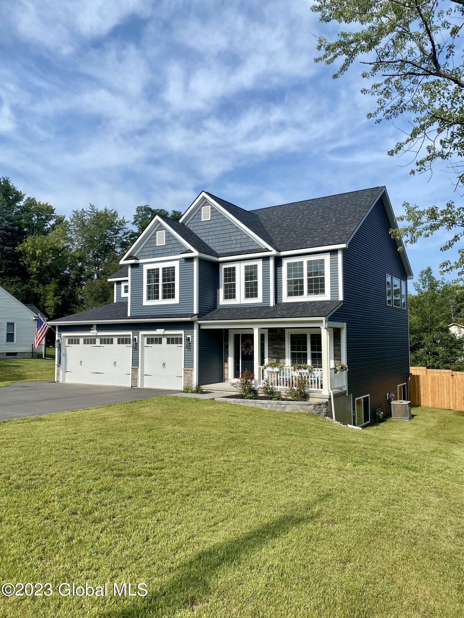 943 Pearse Road Niskayuna, NY 12309 - Photo 2 of 48 2