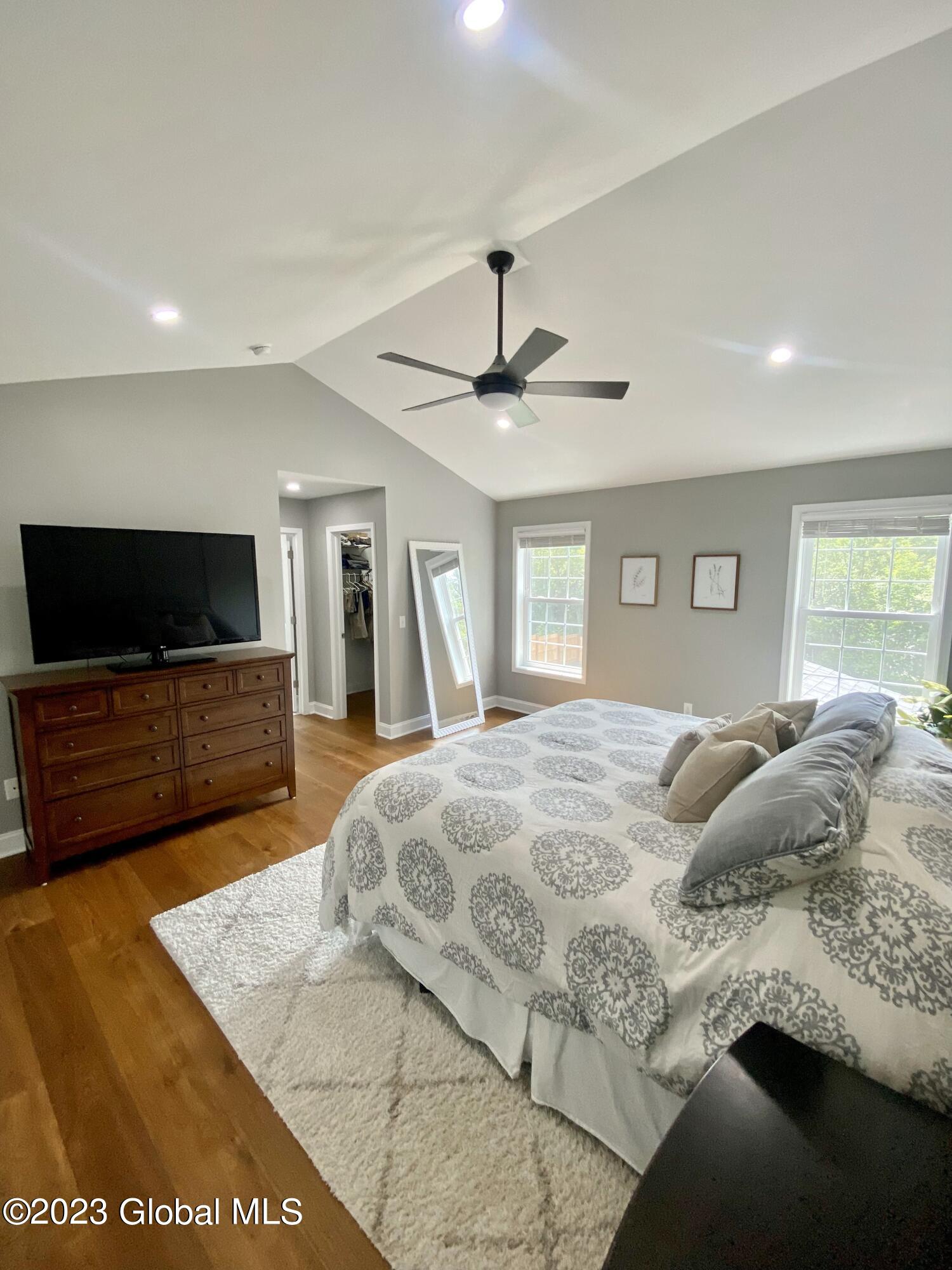 943 Pearse Road Niskayuna, NY 12309 - Photo 21 of 48 21