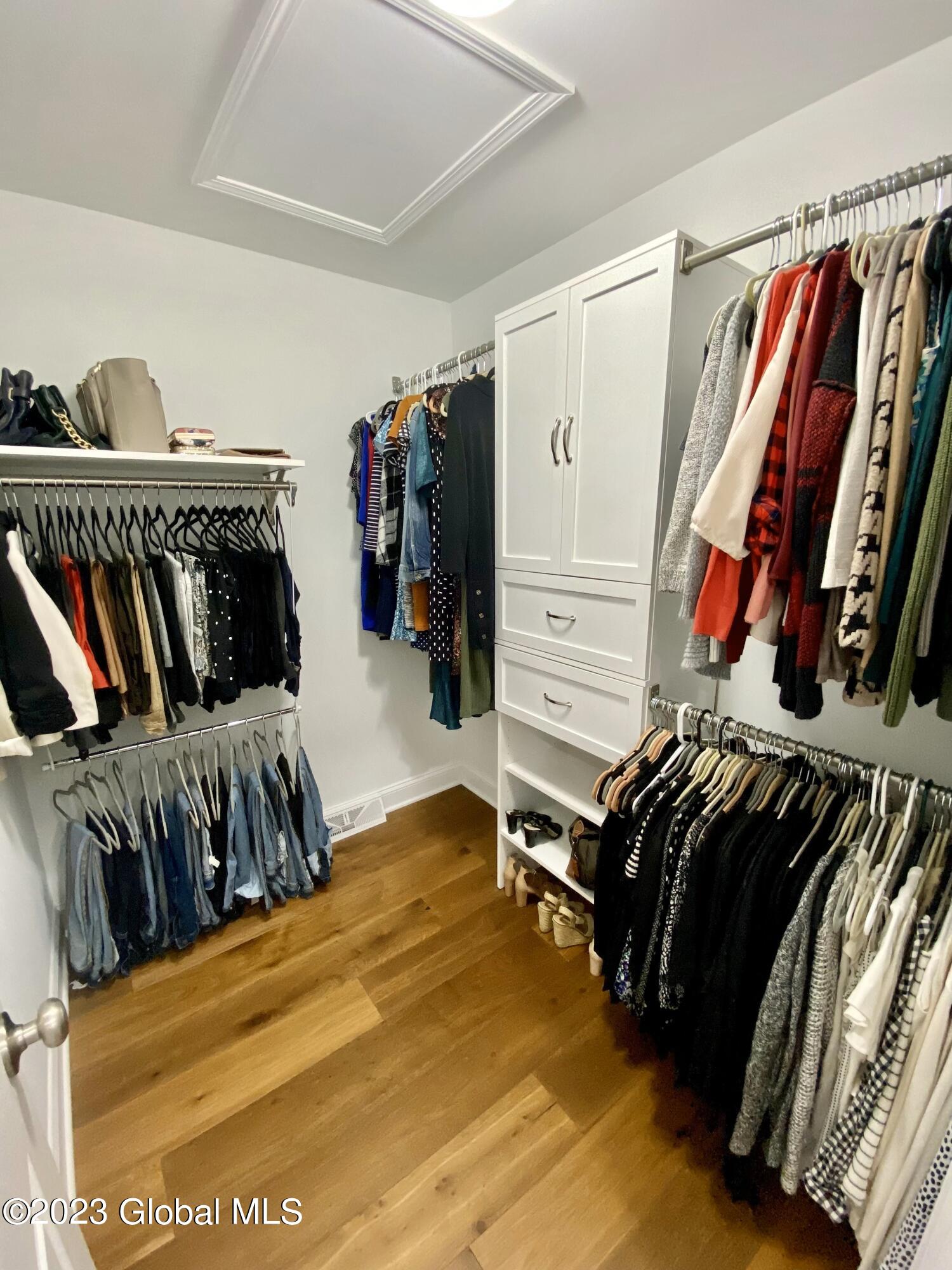 943 Pearse Road Niskayuna, NY 12309 - Photo 28 of 48 28