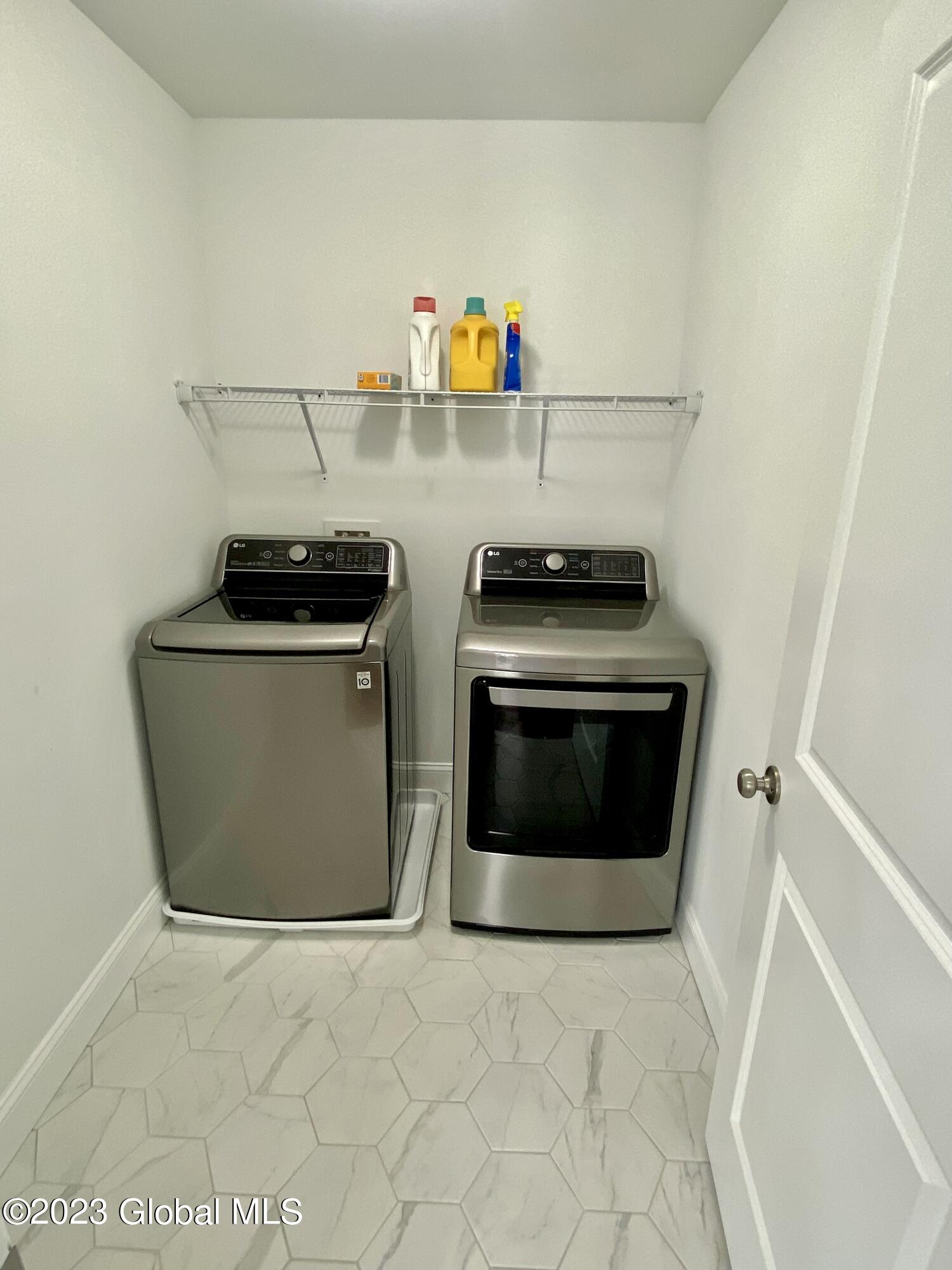 943 Pearse Road Niskayuna, NY 12309 - Photo 30 of 48 30