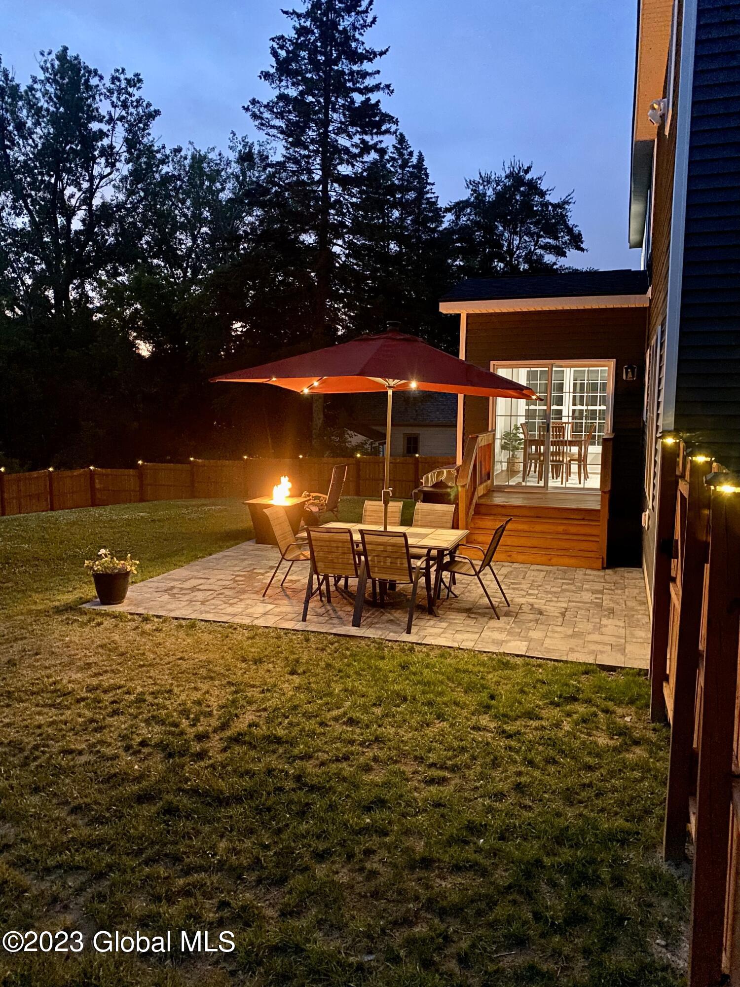 943 Pearse Road Niskayuna, NY 12309 - Photo 46 of 48 46