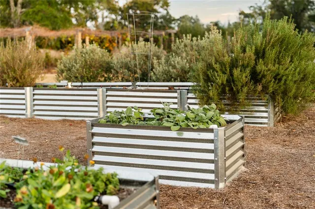 $1,749,100 | 12522 Southwest 58th Place, Archer, FL 32618