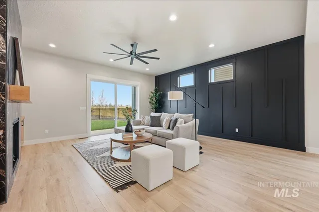 $935,000 | 7818 West Flathead Lk Street, Eagle, ID 83616