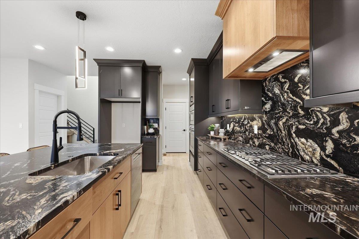 7818 West Flathead Lk Street Eagle, ID 83616 - Photo 15 of 39