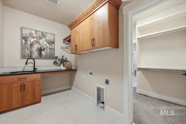 $935,000 | 7818 West Flathead Lk Street, Eagle, ID 83616