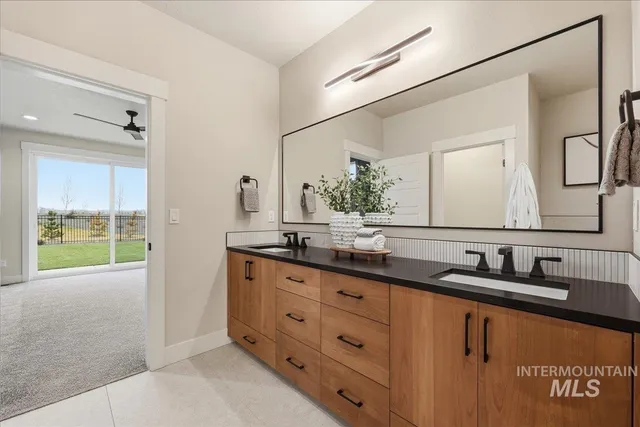 $935,000 | 7818 West Flathead Lk Street, Eagle, ID 83616