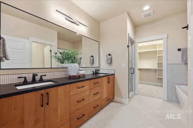 $935,000 | 7818 West Flathead Lk Street, Eagle, ID 83616