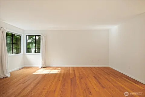 $1,149,995 | 3514 208th Place Northeast, Sammamish, WA 98074