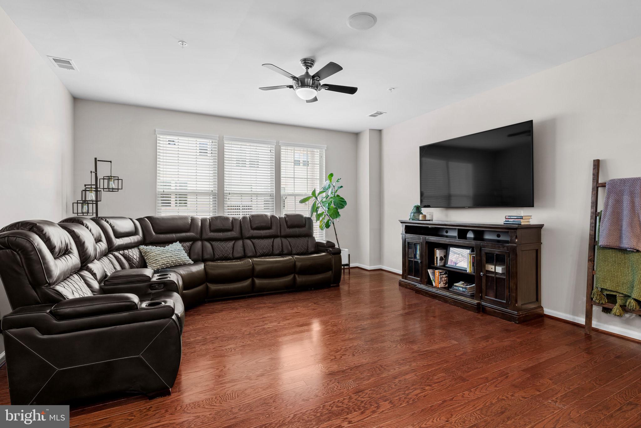 25920 Racing Sun Drive Aldie, VA 20105 - Photo 21 of 33