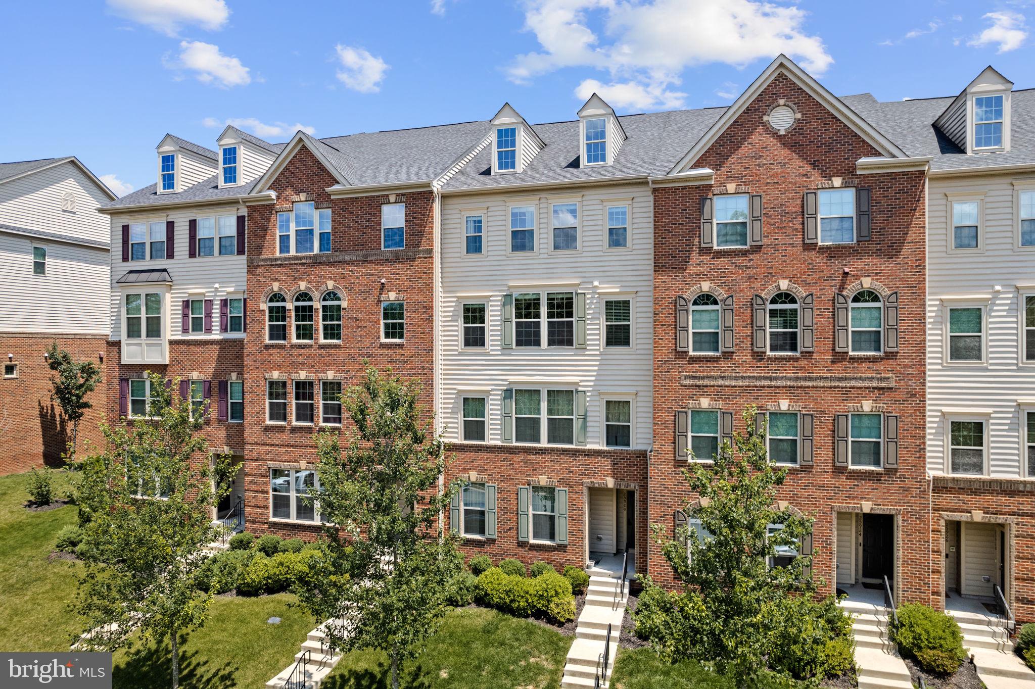 25920 Racing Sun Drive Aldie, VA 20105 - Photo 3 of 33