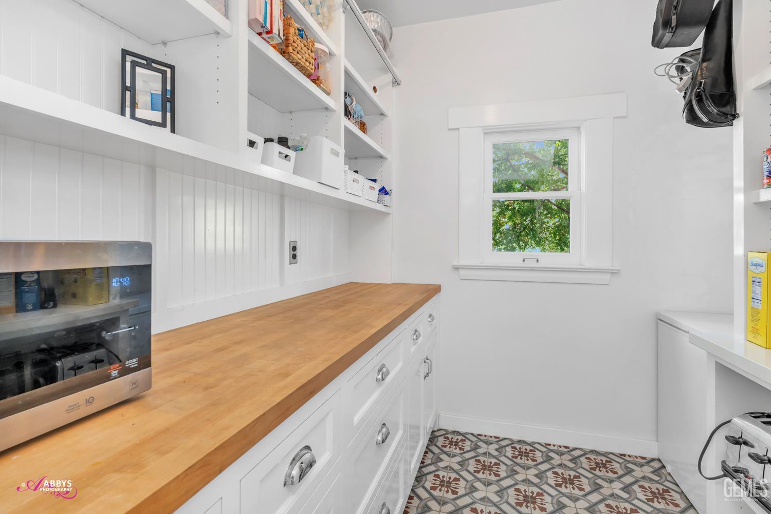 Undisclosed Address Bakersfield, CA 93301 - Photo 14 of 58