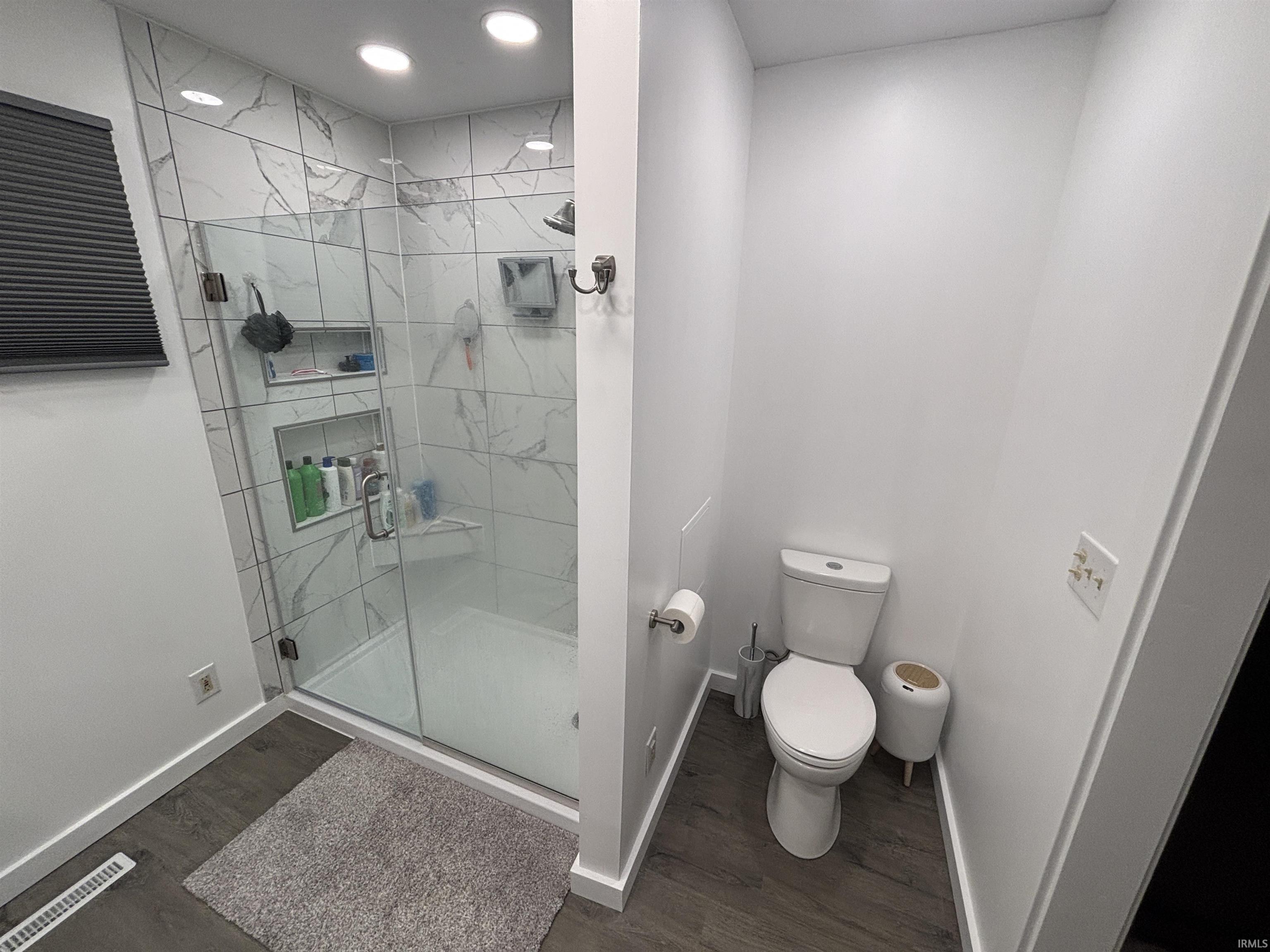 1015 Honeysuckle Lane Vincennes, IN 47591 - Photo 17 of 34