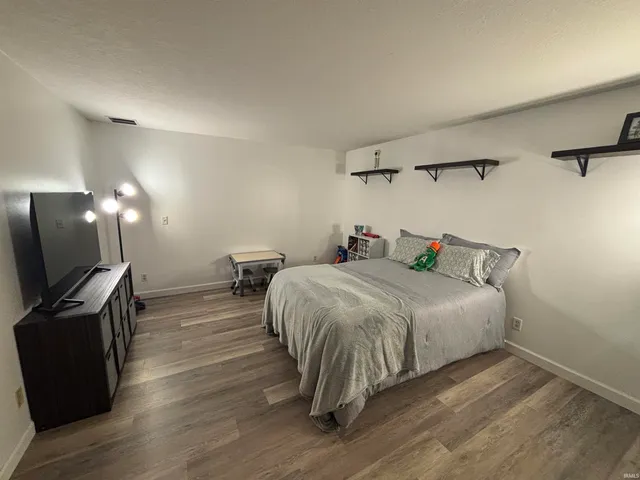 $440,000 | 1015 Honeysuckle Lane, Vincennes, IN 47591